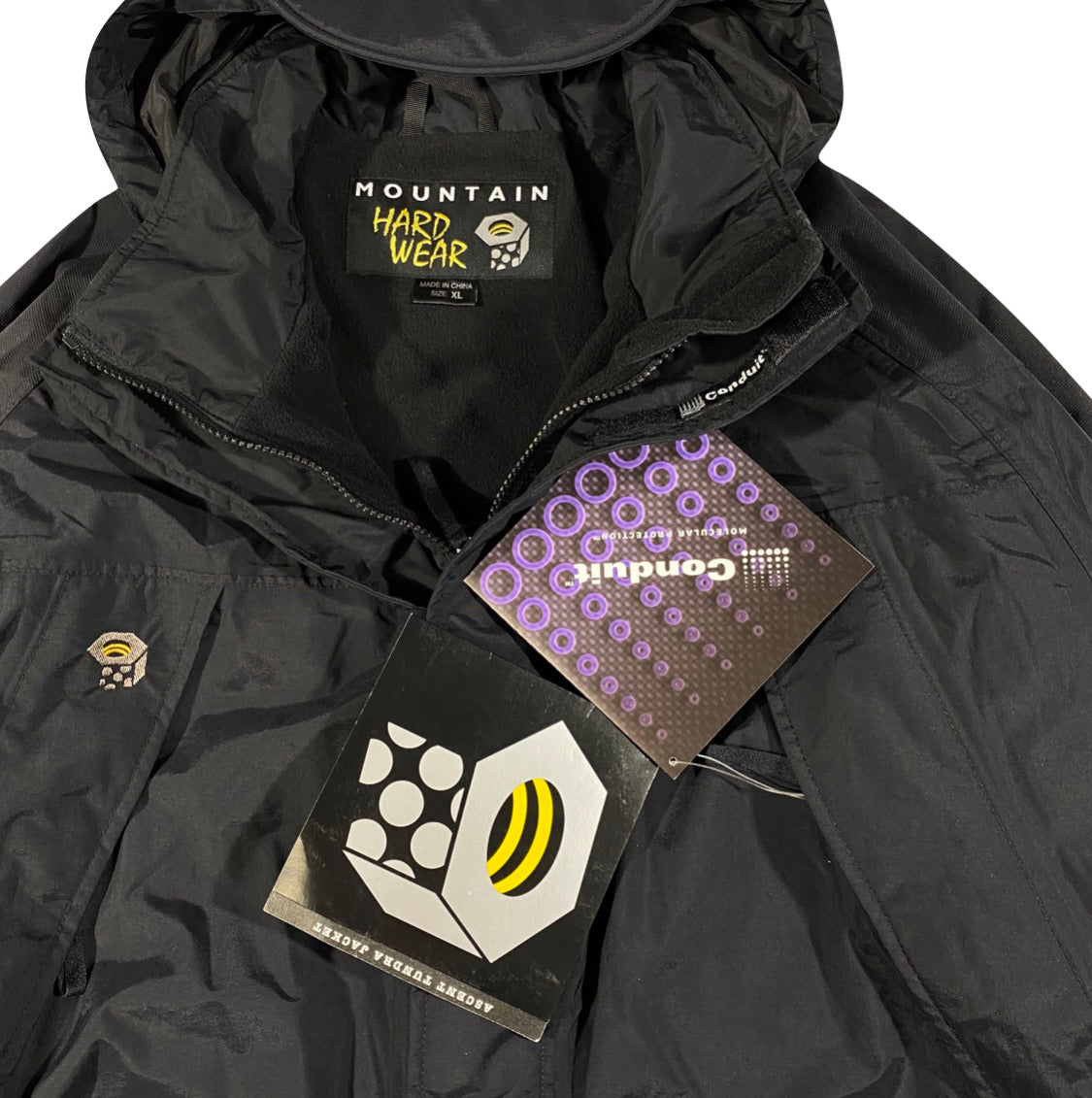 90s Mountain hardwear ascent tundra jacket. XL