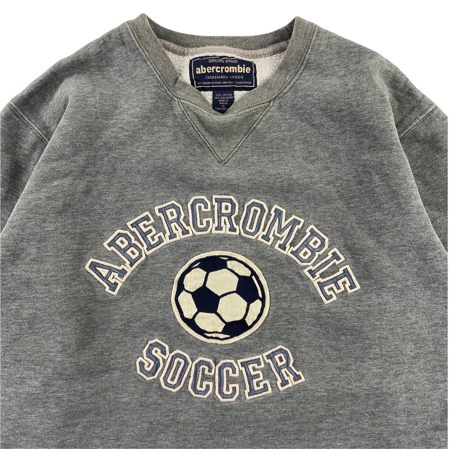90s Abercrombie soccer heavyweight sweatshirt. S/M fit (21/24)
