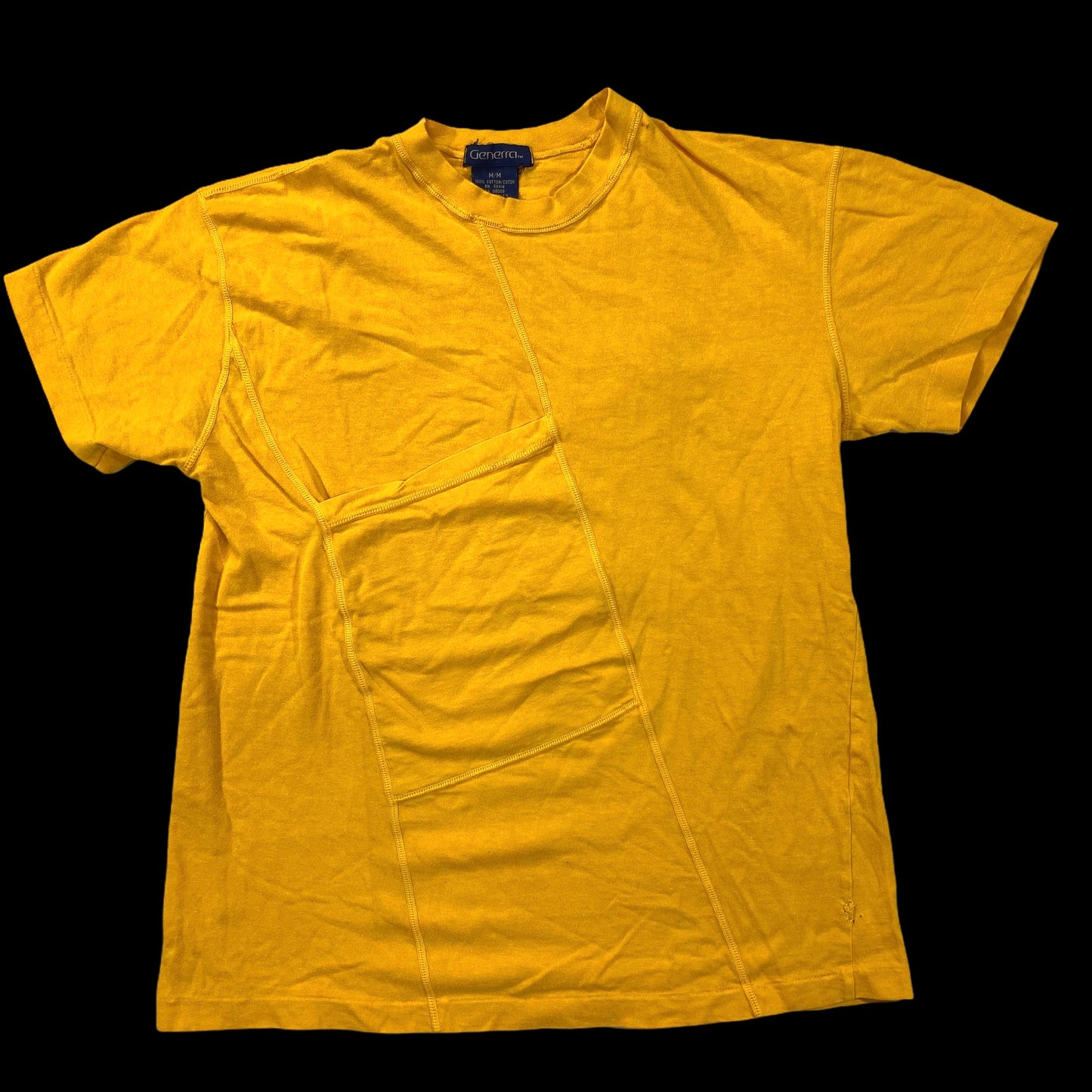 90s Weird Pocket T-Shirt Beer Holder Medium