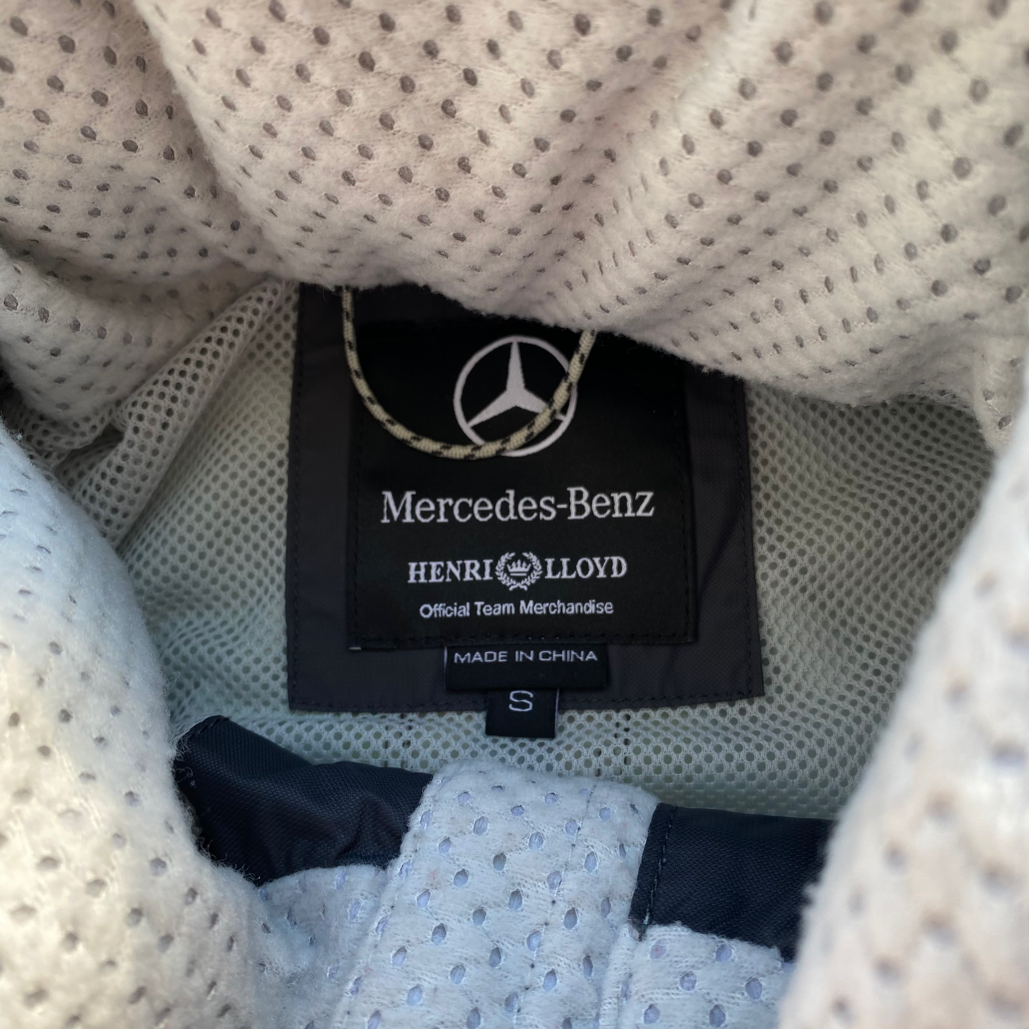 Mercedes benz henri loyd rain jacket Small