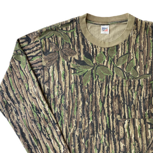 80s Real tree longsleeve pocket shirt. L/XL