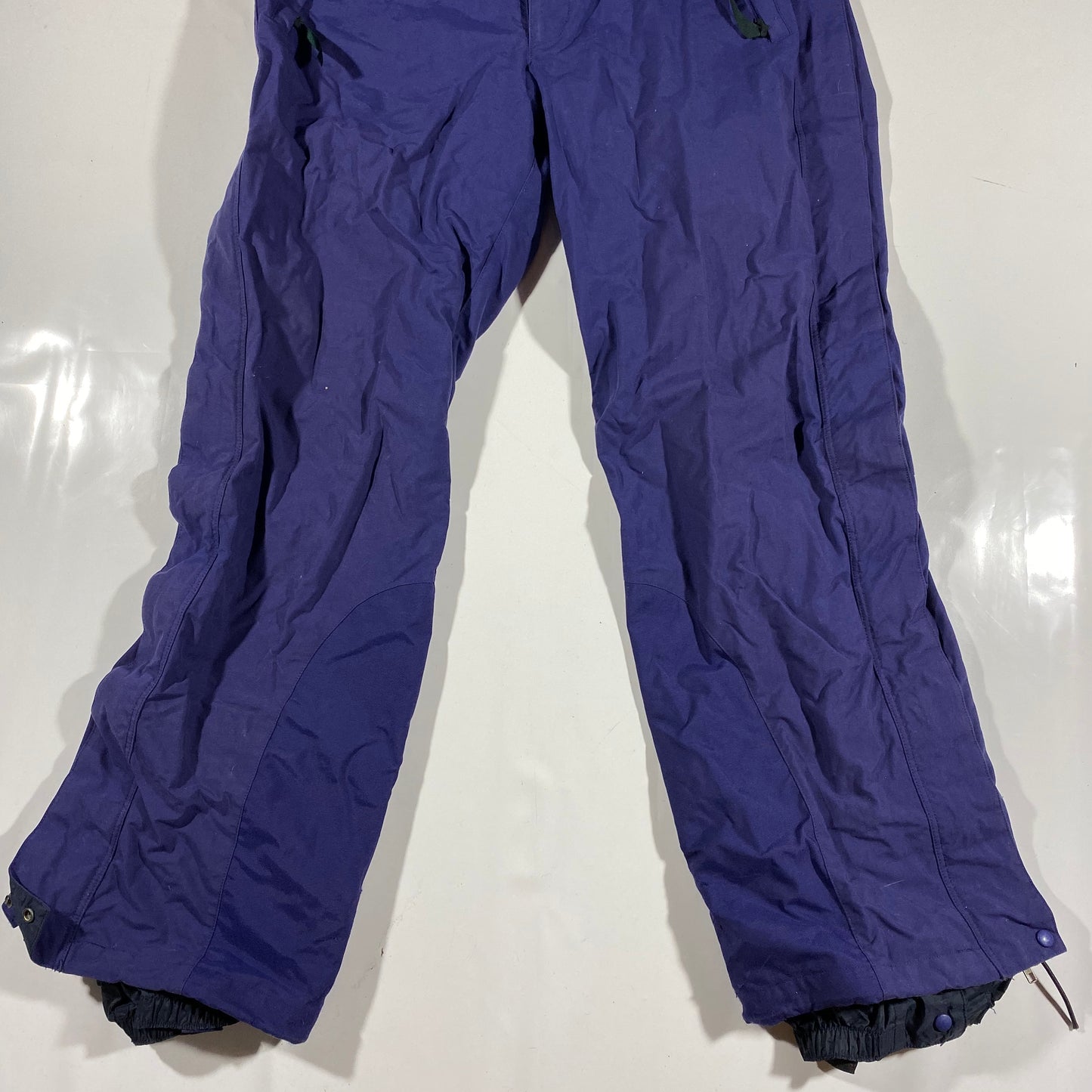 Patagonia snowpants. sz 34 adjustable