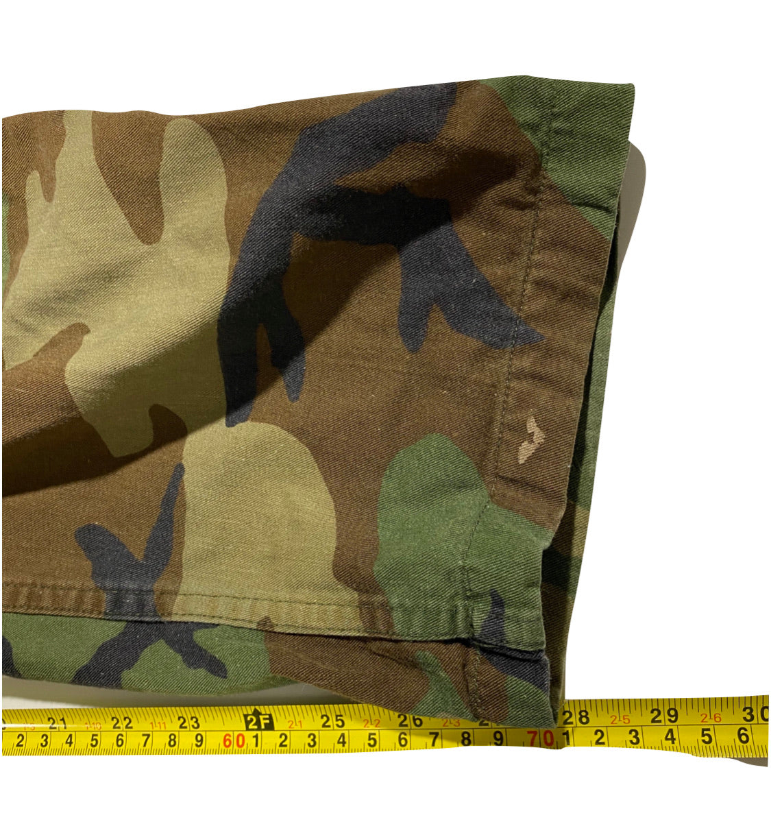 Camo cargos.  32/28