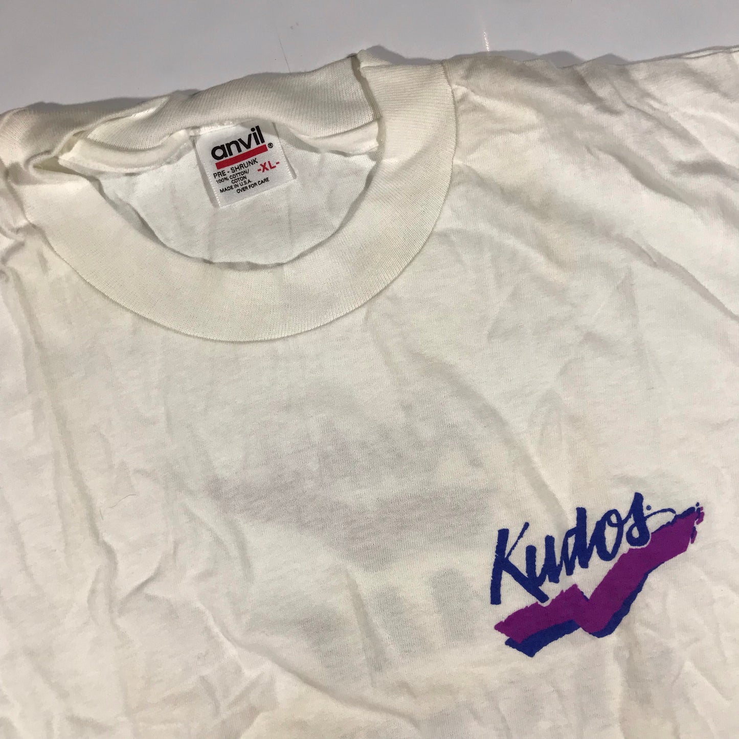 90s KUDOS granola bar tee XL