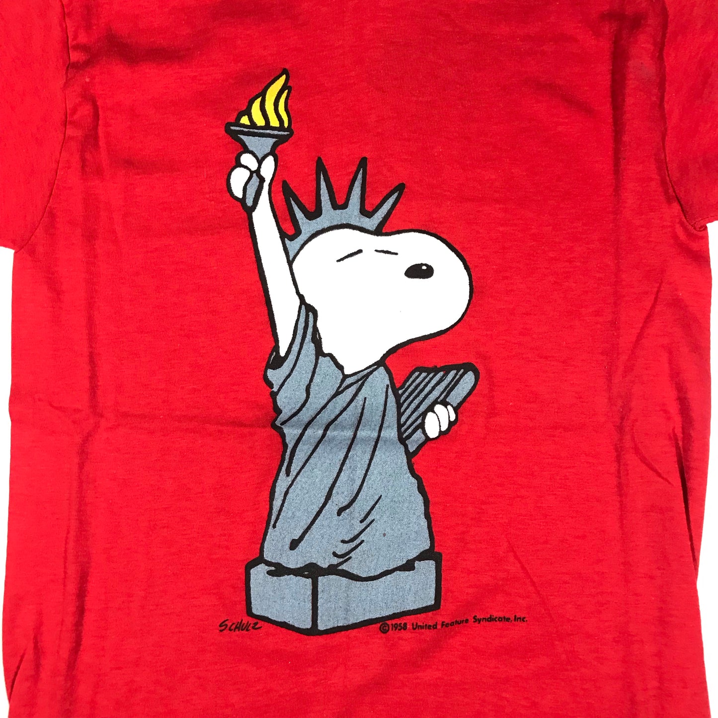 70s Snoopy lady liberty tee. medium