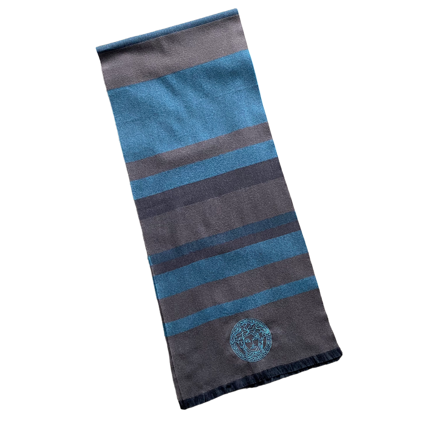 Big V marino wool scarf