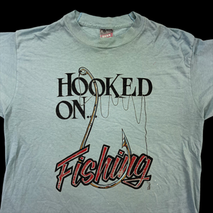 90s Hooked on fishing T-Shirt Medium