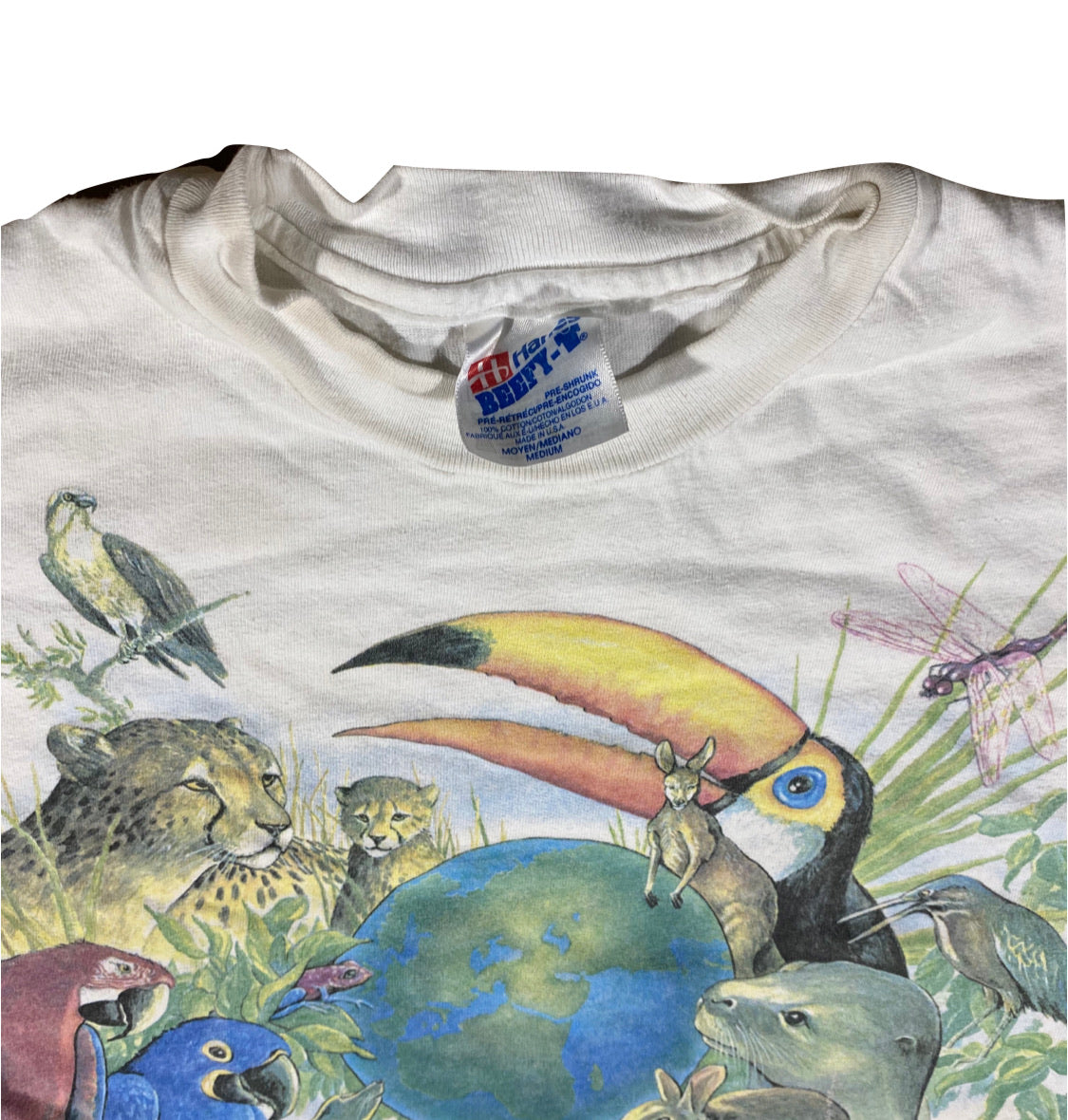 90s Earthday animals tee medium