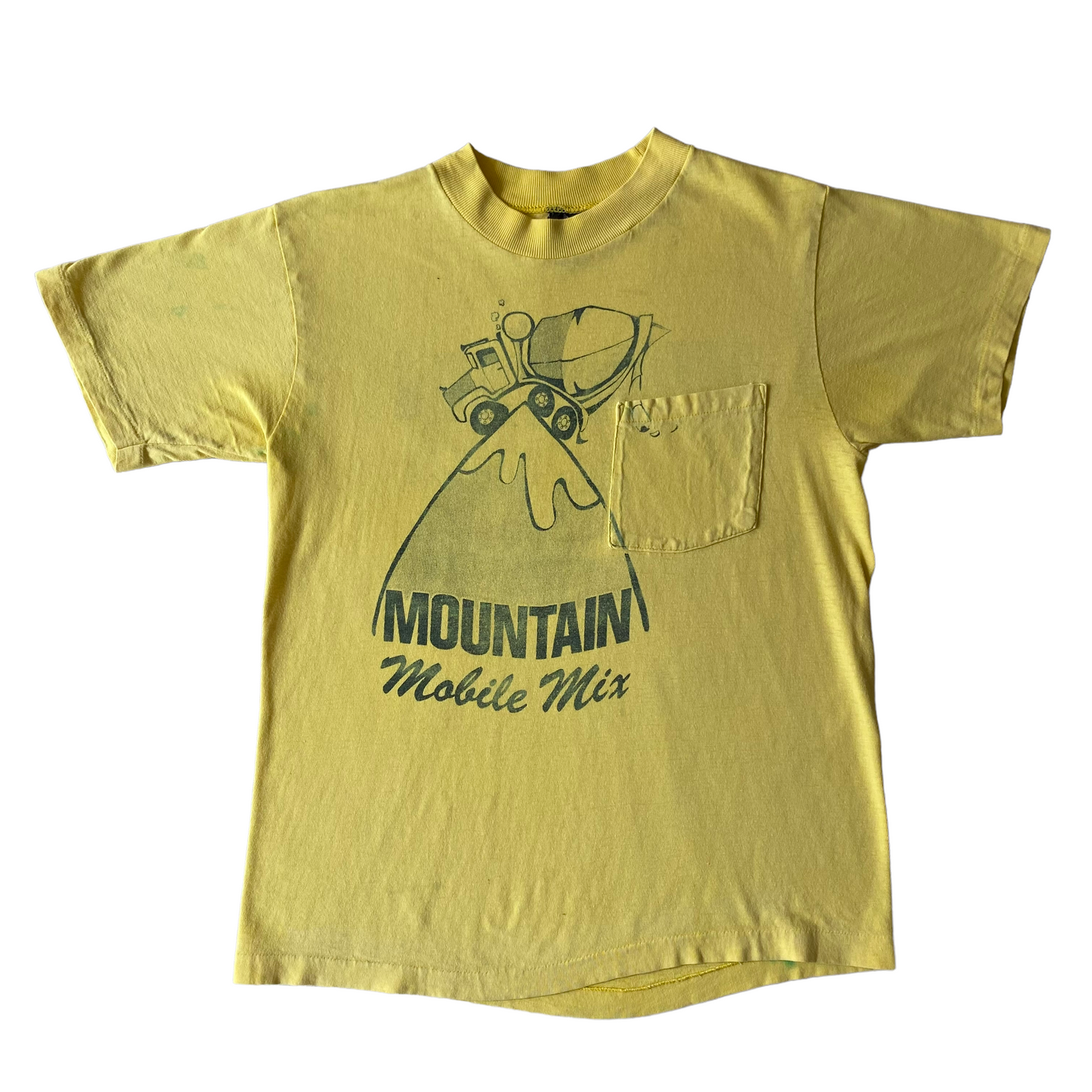 80s Mountain mobile mix pocket tee  Small